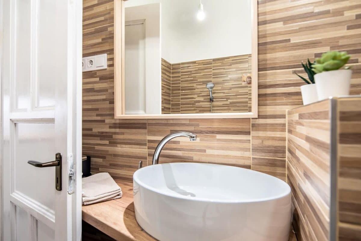 Convenient Apartment At Gastro Driven Location Βουδαπέστη Εξωτερικό φωτογραφία